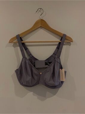 Understance brand Demi bra